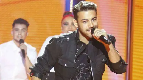 Agoney-Gala-OT_1955814417_8879415_787x1024