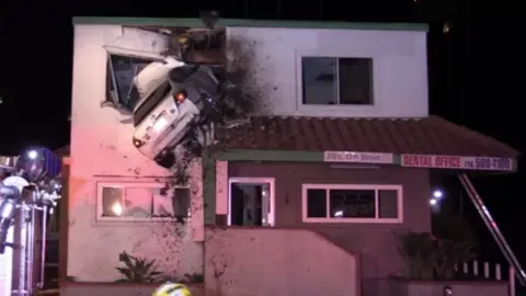 Veh&iacute;culo tras el accidente.