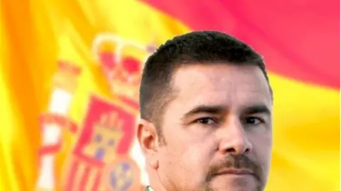 MILITAR