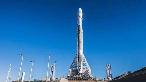 paz sat&eacute;lite