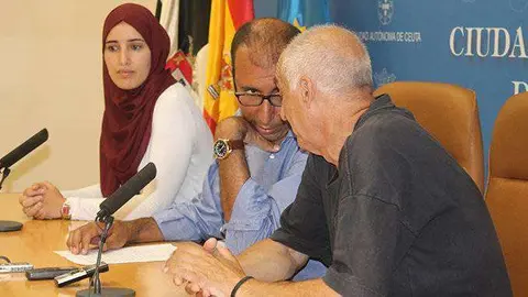 Los diputados de Caballas durante una rueda de prensa (C.A./ARCHIVO)