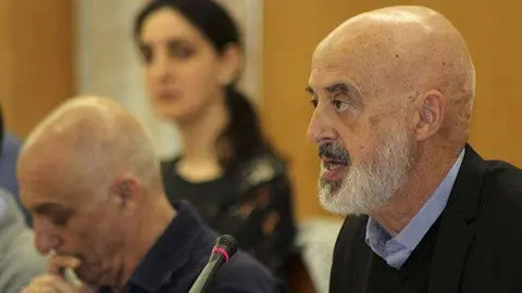 varga ar&oacute;stegui