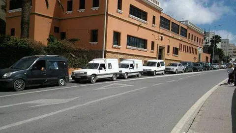 Atasco de veh&iacute;culos a la altura de La Almadraba (C.A.)