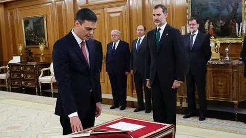 pedro s&aacute;nchez toma de posesi&oacute;n