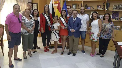 reinas de la feria vivas