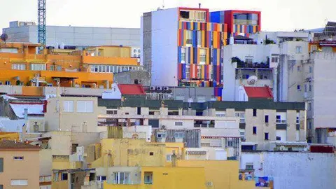 Edificios en el centro de la ciudad (C.A.)