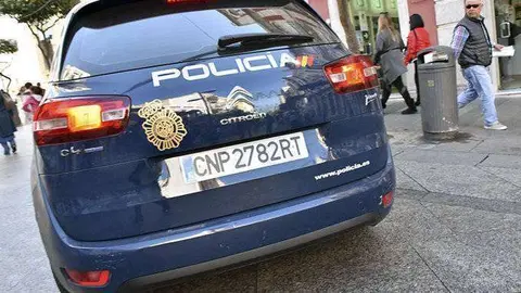 Coche patrulla de la Polic&iacute;a Nacional (C,.A.)