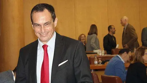 El socialista Manuel Hern&aacute;ndez (C.A./ARCHIVO)