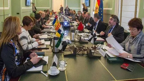 14.01.2019_Ministro_Delegados_Gobierno (2)