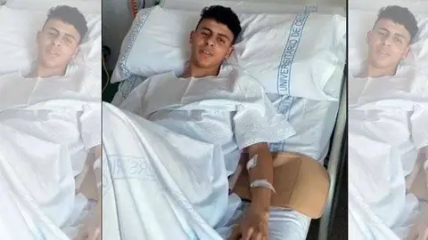 Hamza Abdelah, en su cama del Hospital Universitario (REPRODUCCI&Oacute;N)