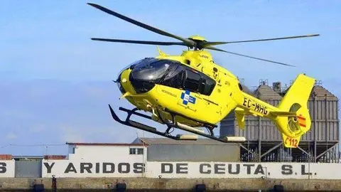 Helic&oacute;ptero de transporte sanitario (C.A./ARCHIVO)