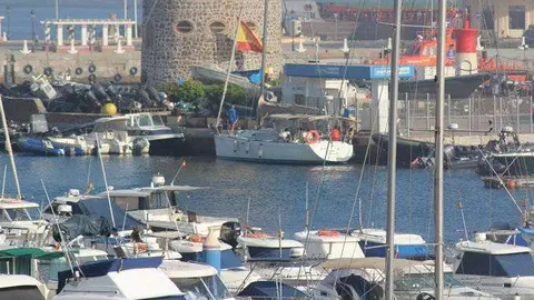 Embarcaciones de recreo en el puerto deportivo (C.A.)