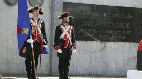 Acto militar en el acuartelamiento "Teniente Fuentes Pila" (C.A./ARCHIVO)