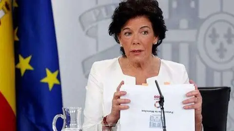 La portavoz del Gobierno, Isabel Cela&aacute; (E.D.)