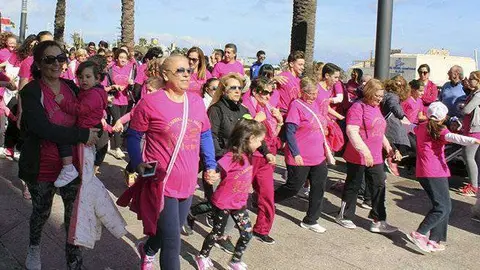 Participantes en la Carrera de la Mujer (C.A./ARCHIVO)