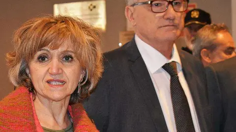 ministra-de-sanidad-visita