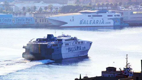 Buques de Bale&agrave;ria, en el puerto de Ceuta (C.A./ARCHIVO)