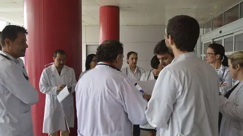 Concentraci&oacute;n de m&eacute;dicos interinos (C.A./ARCHIVO)