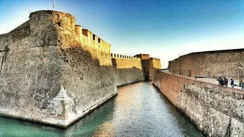 murallas-reales-y-foso
