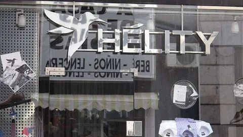 Oficina de H&eacute;lity en el centro de la ciudad (C.A.)