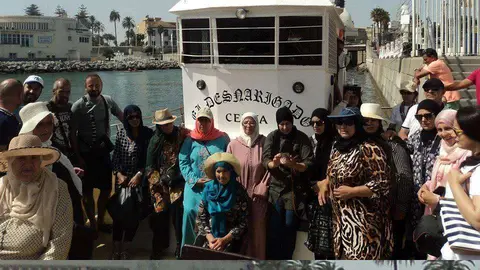 Participantes en el taller, a bordo del buque tur&iacute;stico "El Desnarigado" (CEDIDA(