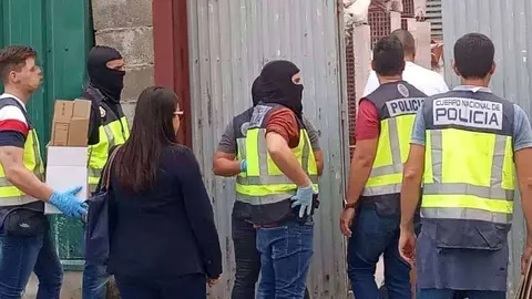 POLIC&Iacute;A