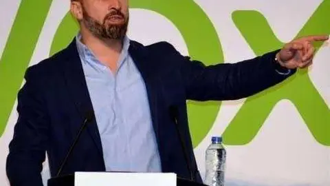 santiago Abascal