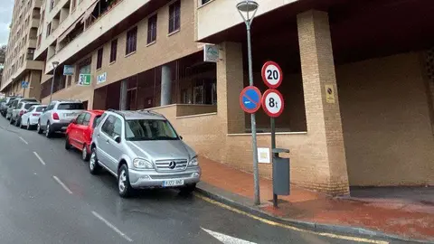edificio desde el que se ha precipitado la persona fallecida (C.A.)