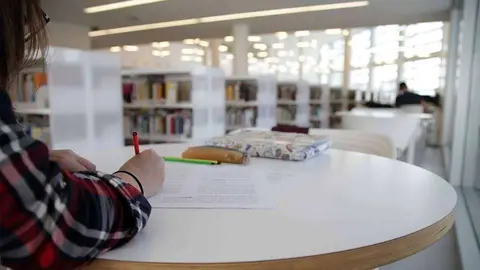 Instalaciones de la biblioteca "Adolfo Su&aacute;rez" (C.A./ARCHIVO)