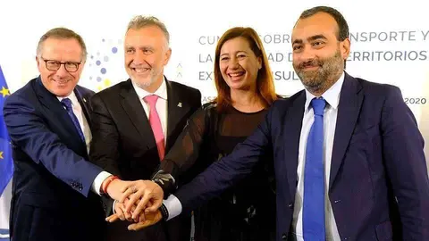 Los representantes de Melilla, Canarias, Baleares y Ceuta, al t&eacute;rmino de la Cumbre (CEDIDA)
