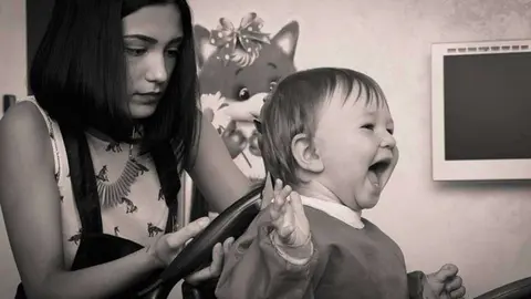c&oacute;mo cortar el pelo a los peques en casa