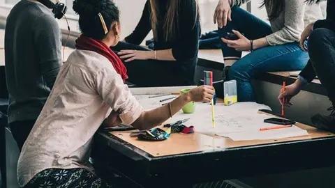 Grupo reducido desescalada Espa&ntilde;a: &iquest;cu&aacute;ntas personas pueden reunirse?