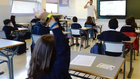  &iquest;Qu&eacute; suceder&iacute;a si el profesor de mi hijo da positivo en el PCR?  Foto: EFE 
