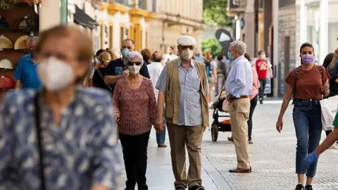  Esta es la importancia de mantener terapia antiviral en casos graves de COVID Foto: EFE 
