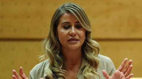 SOF&Iacute;A ACEDO