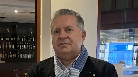 ALARGADA