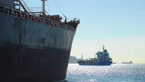 eed-barco-navegando-en-bahia-22