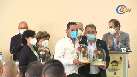 HOMENAJE ARAUJO