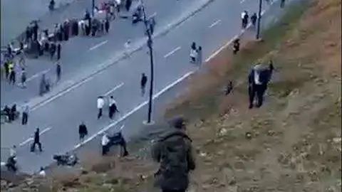 FOTO UNA
