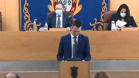 Verdejo, al inicio de su intervenci&oacute;n en el pleno