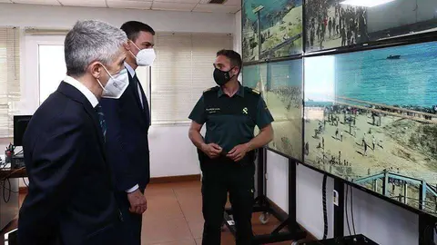 Pedro S&aacute;nchez y Fernando Grande Marlaska, durante su visita a Ceuta del pasado mayo (CEDIDA/ARCHIVO)