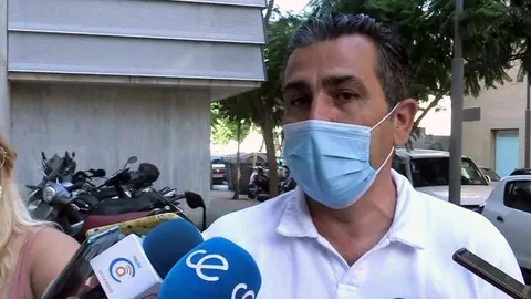Rontom&eacute; atiende a los medios este mi&eacute;rcoles ante las puertas de la "Adolfo Su&aacute;rez" (C.A.)