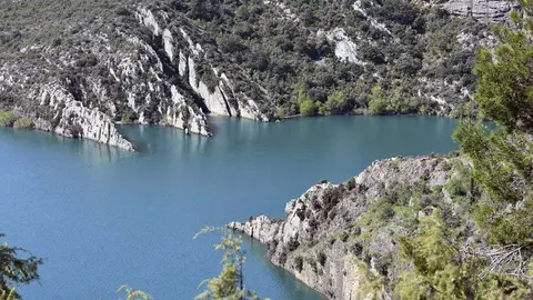 Pantano de El Grado