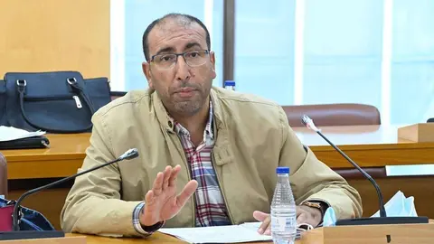 Mohamed Al&iacute;, durante una de sus intervenciones en el pleno de la Asablea de este martes (CEDIDA)