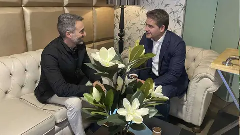 Un momento de la entrevista mantenida entre Guerrero y Bulaix (CEDIDA)