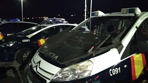 Polic&iacute;a Nacional coche