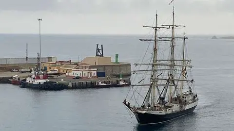 Gunilla buque escuela sueco (APC)