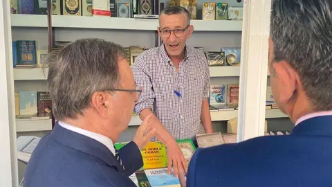 Feria del libro, Juan Vivas y Jalilo. Al idrissi