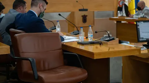 Redondo, en una de sus reiteradas ausencias de los plenos