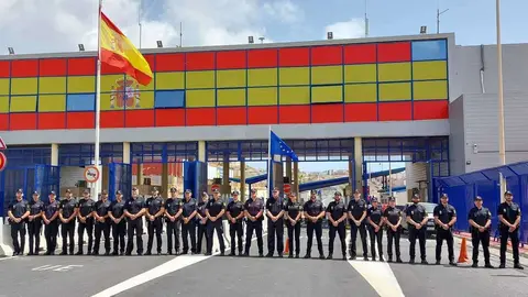 policias